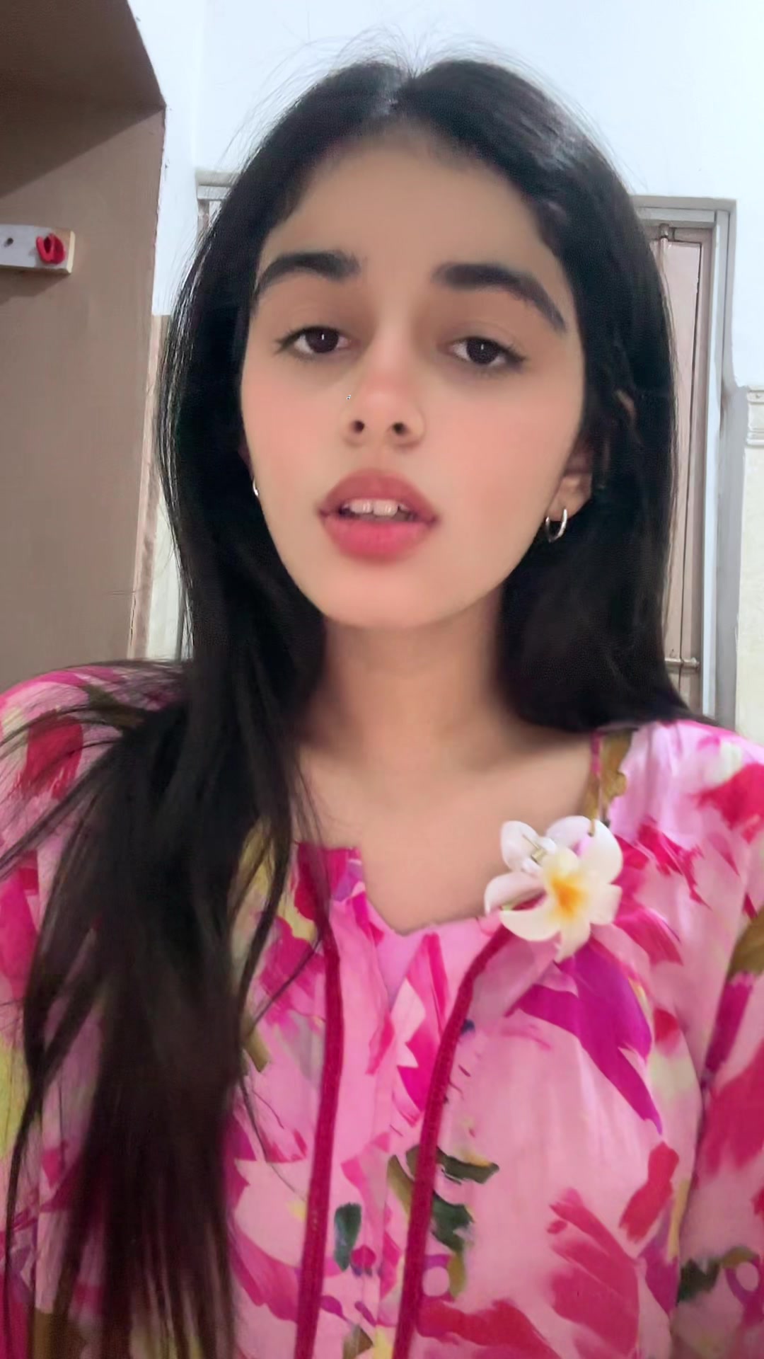 @Who&rsquo;s EmmaSameer ?