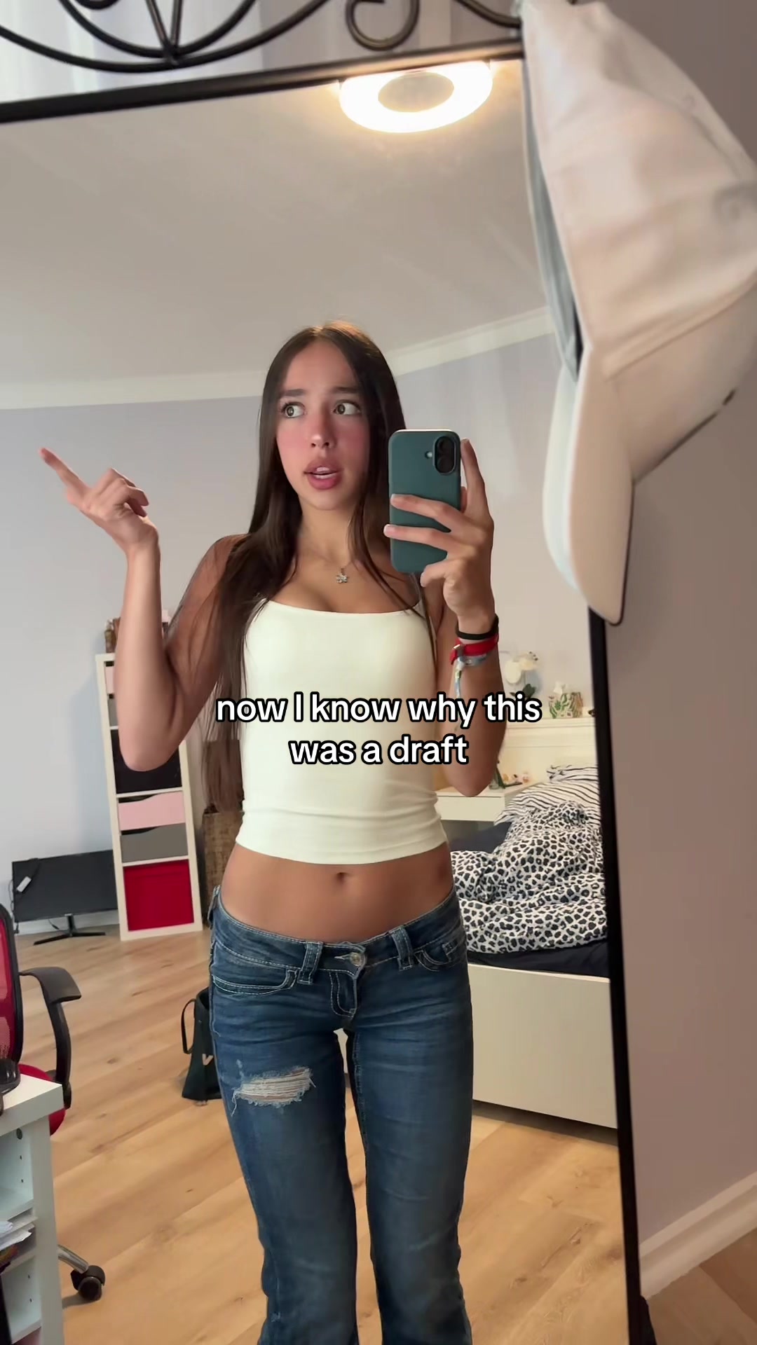 @𝓔𝓵𝓸𝓼𝓬𝓱