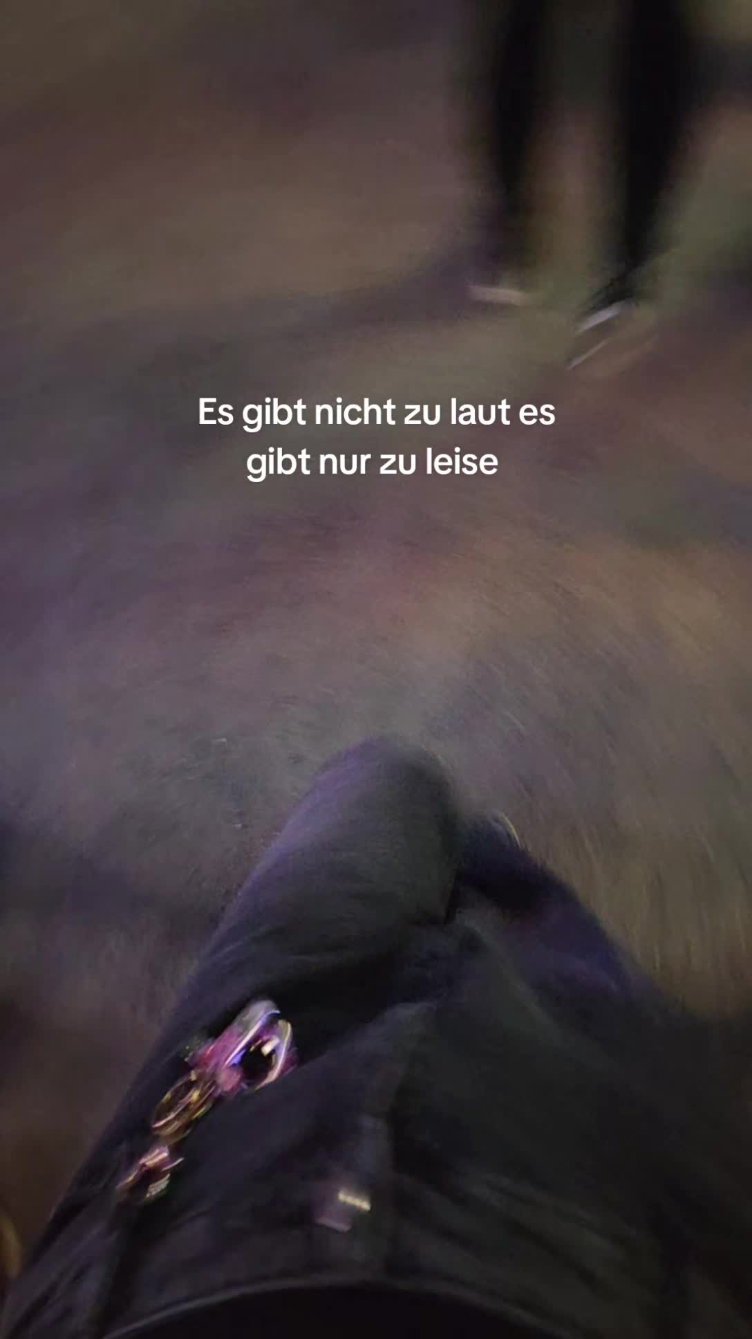 @🎭