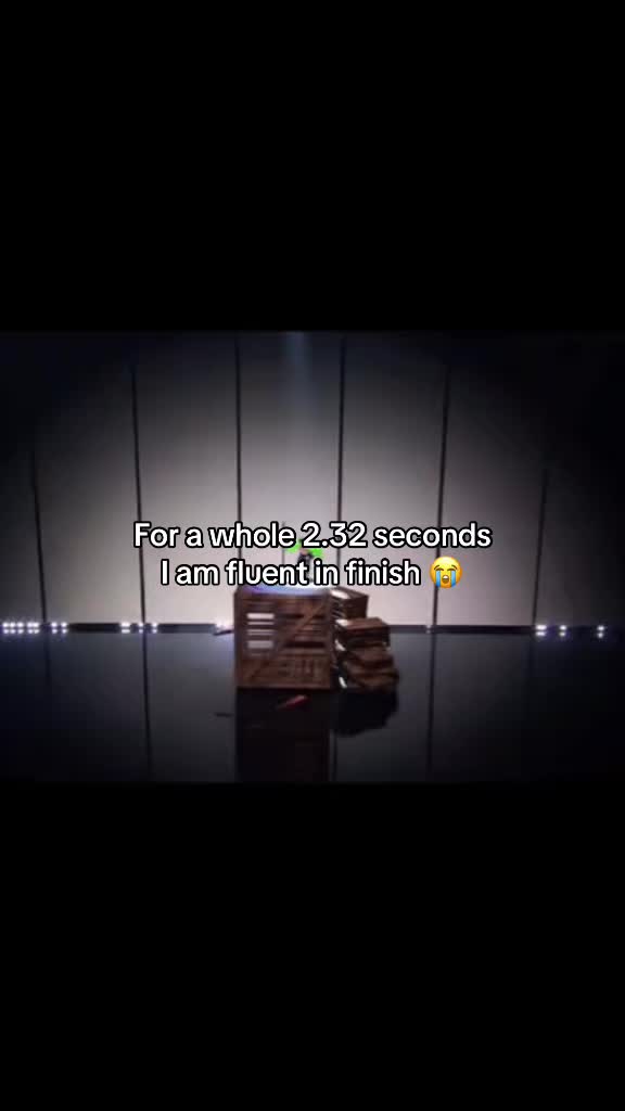 @ꪜ