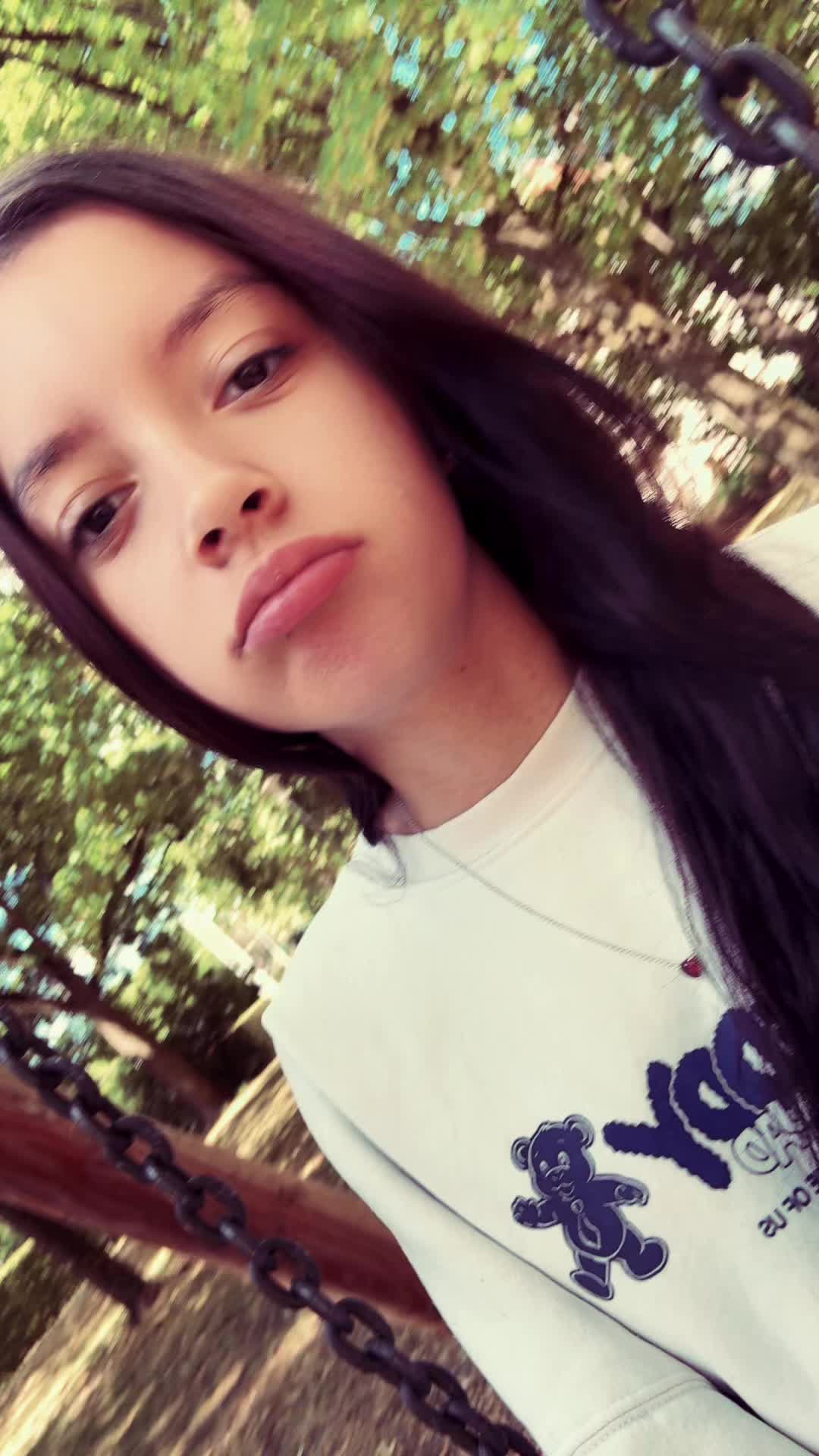 @𝐄𝐦𝐦𝐲