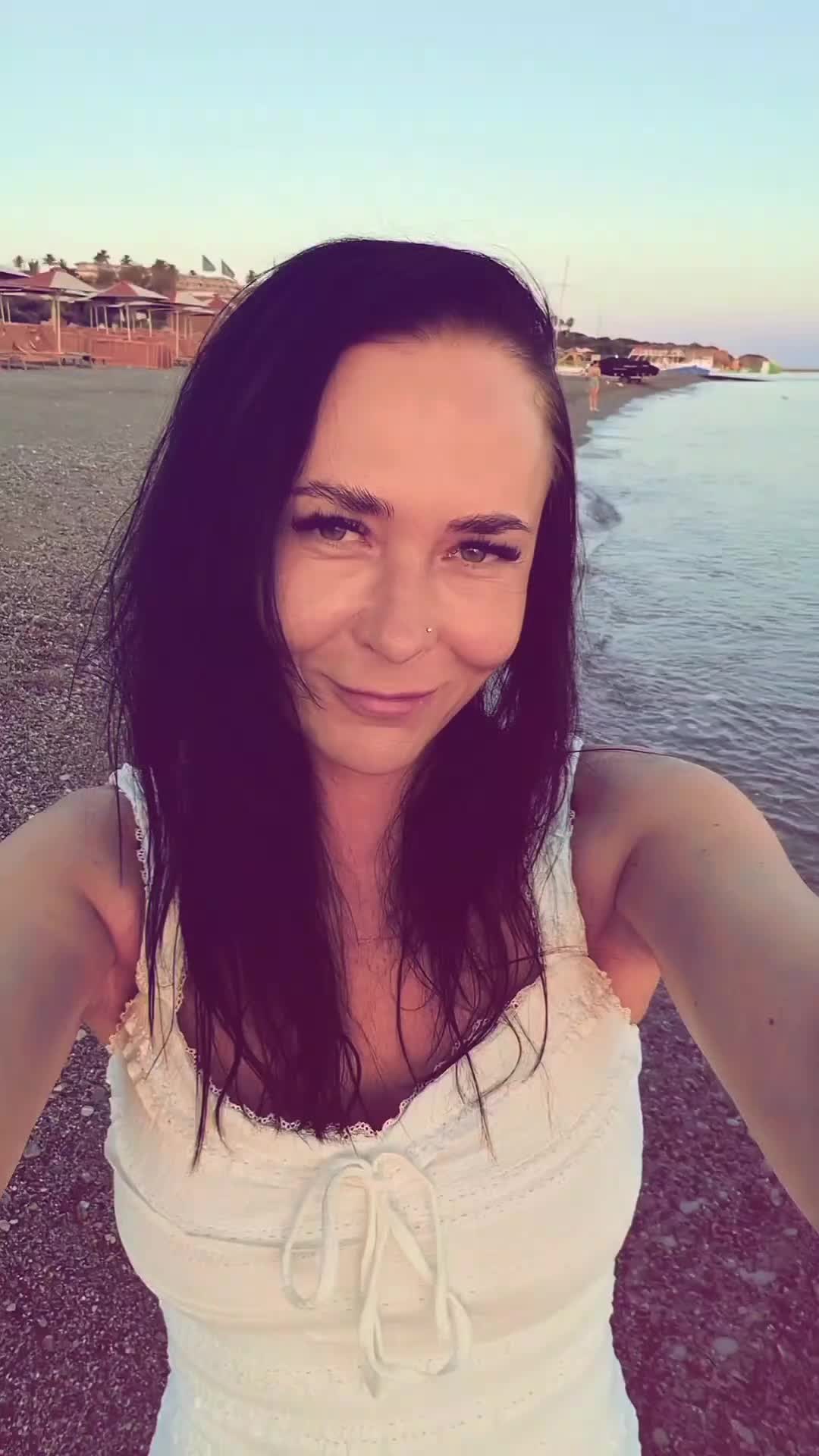 @sunshinegirl ☀️