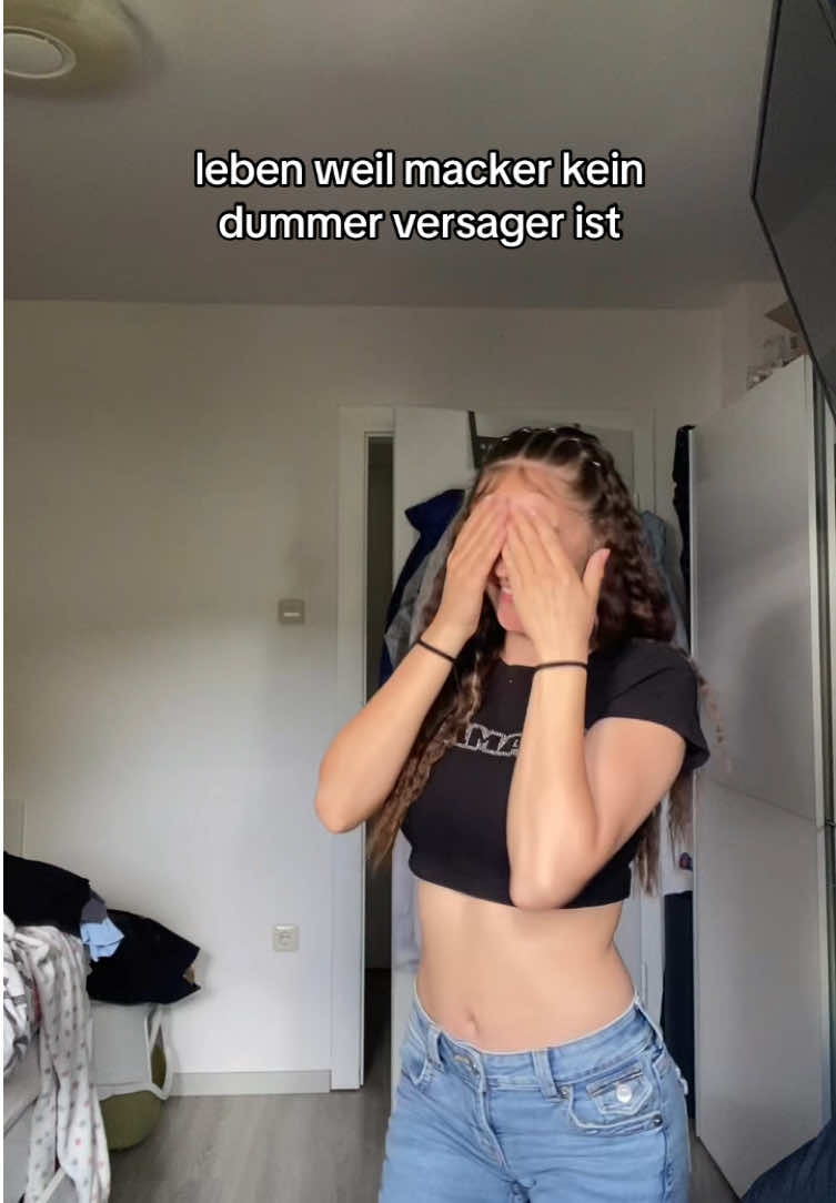 @randomstuffwithvera