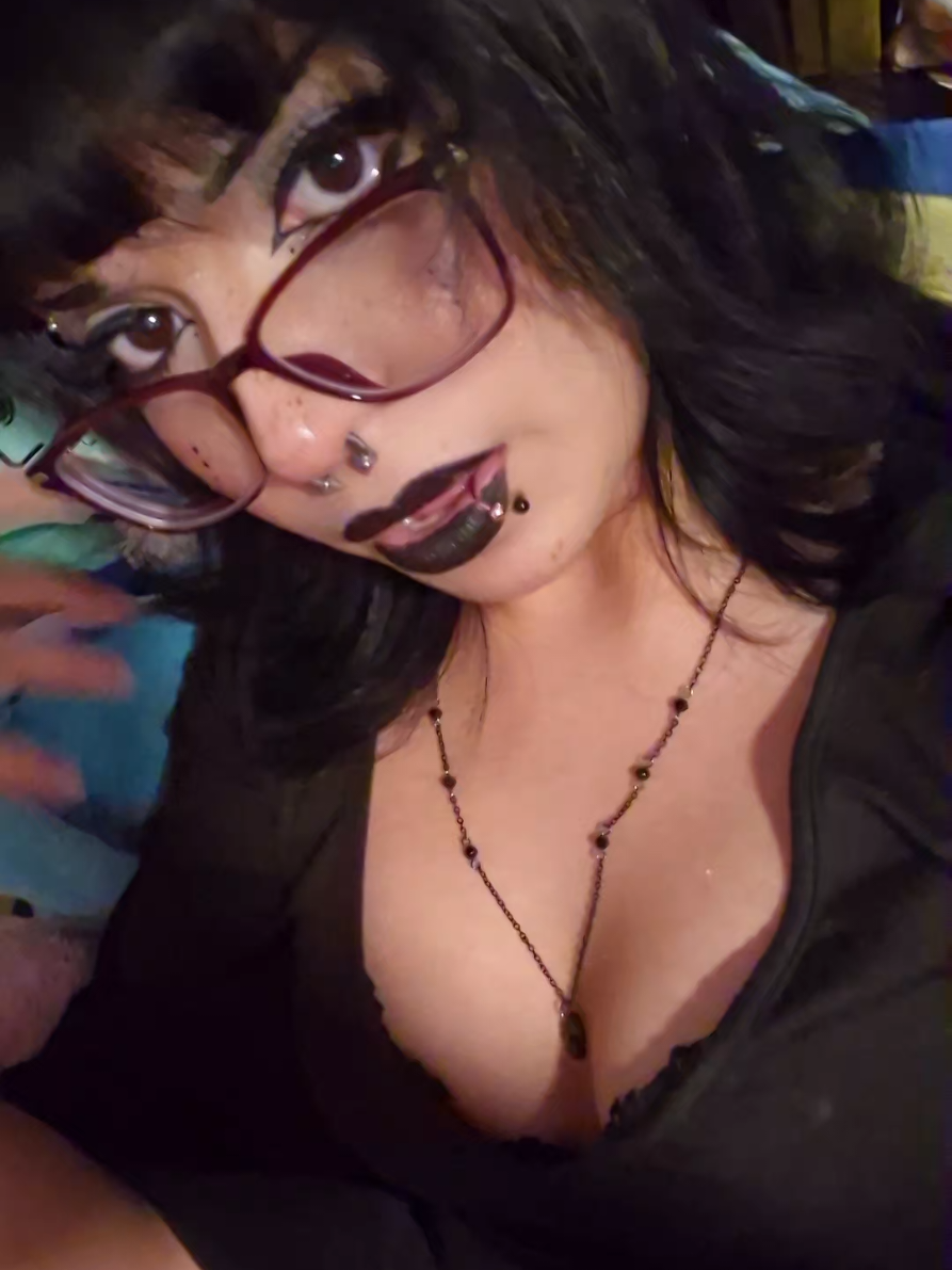 @Miss Dracula