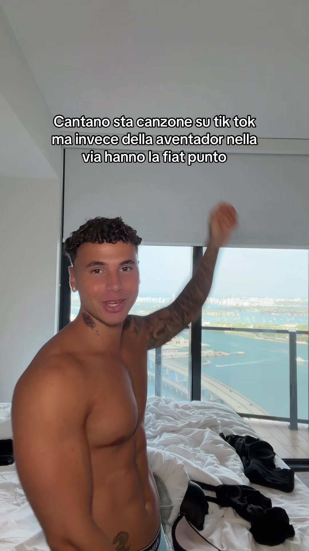@saix__tm