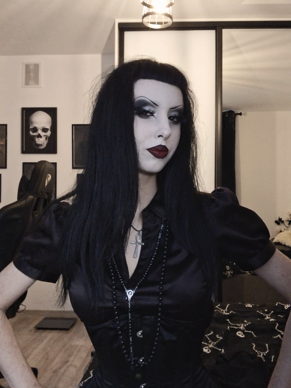 @𝕸𝖆𝖏𝖆 🕯