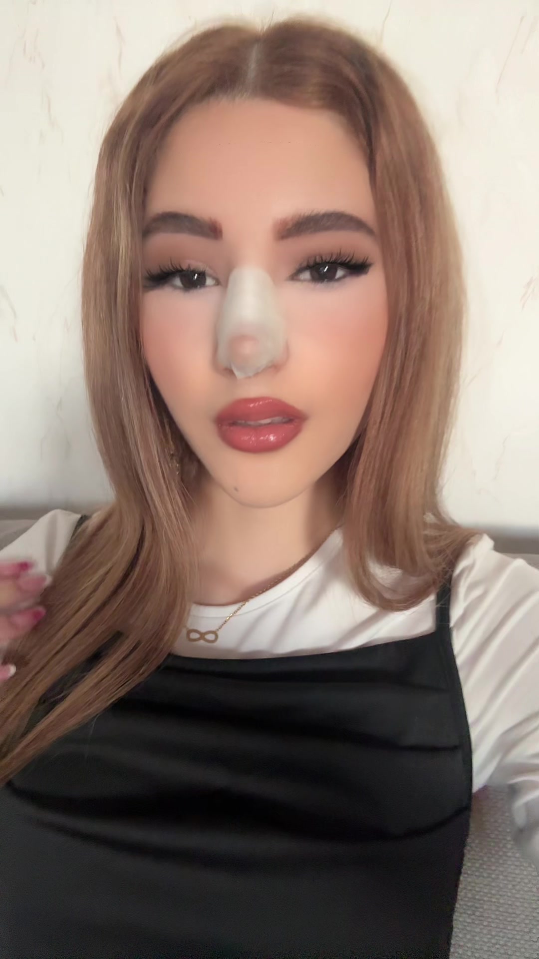 @𝙳𝚘𝚗𝚢𝚊 🖤