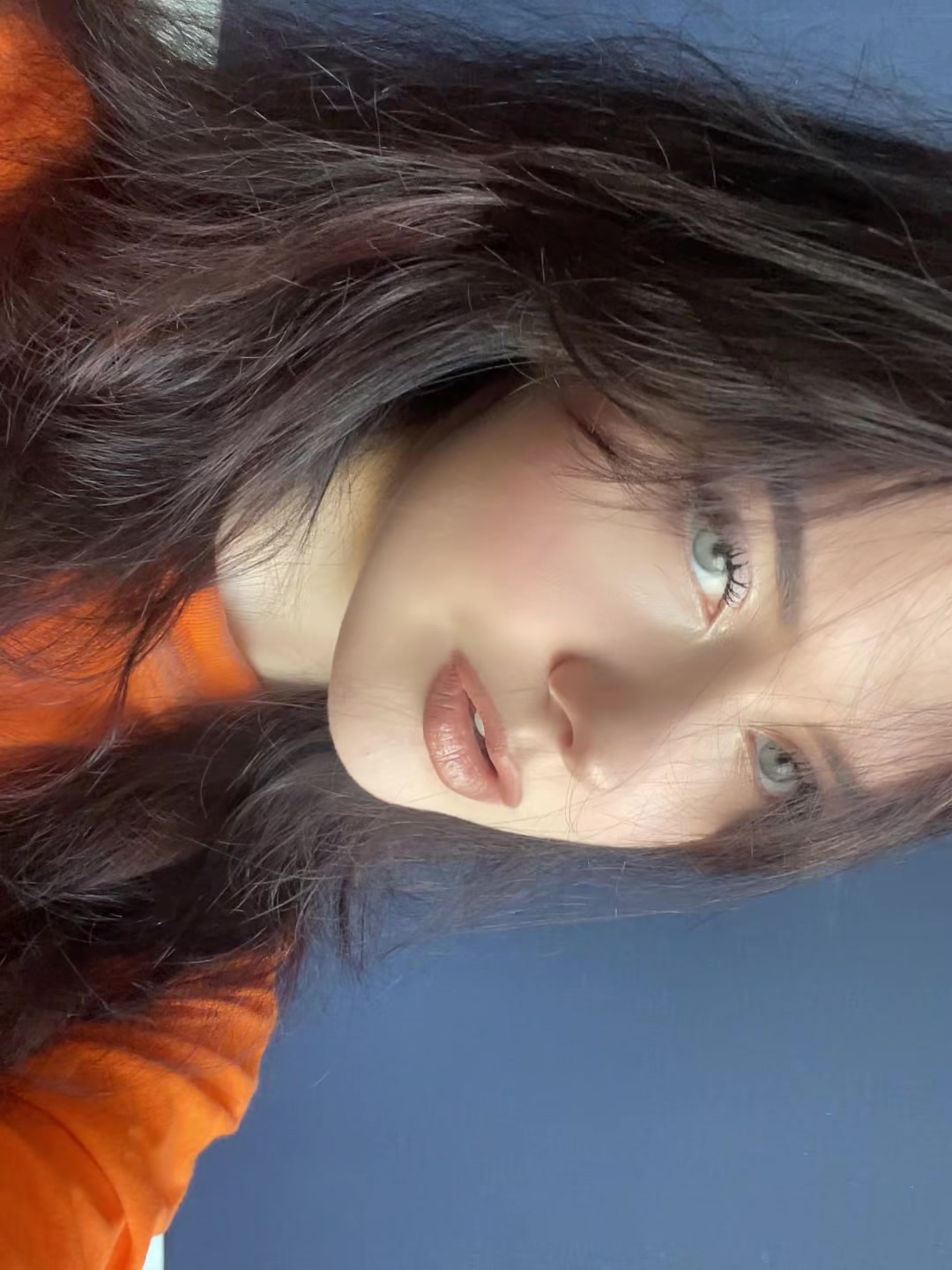 @кира вест