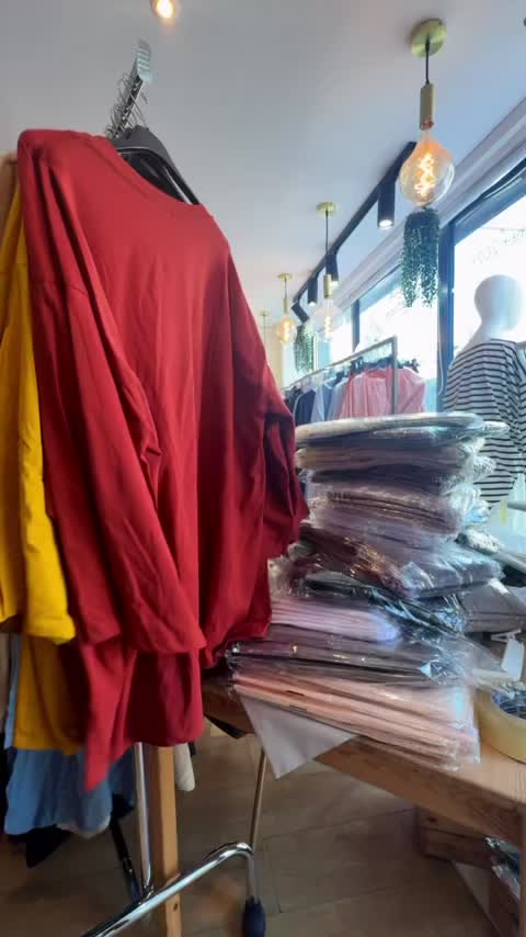 @LEENA BOUTIQUE