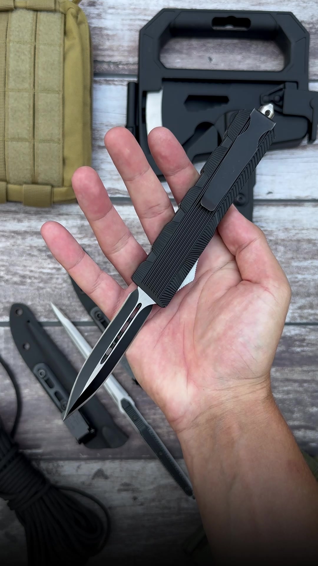 @survival.knives
