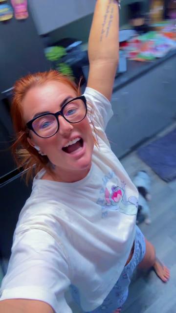 @GingerGeordieJ ๐ฉ๐ฆฐ๐งก