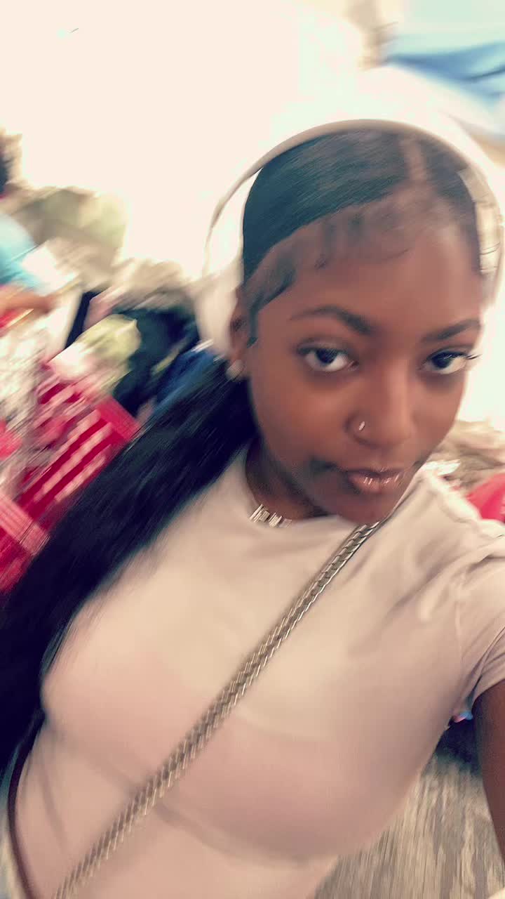@️