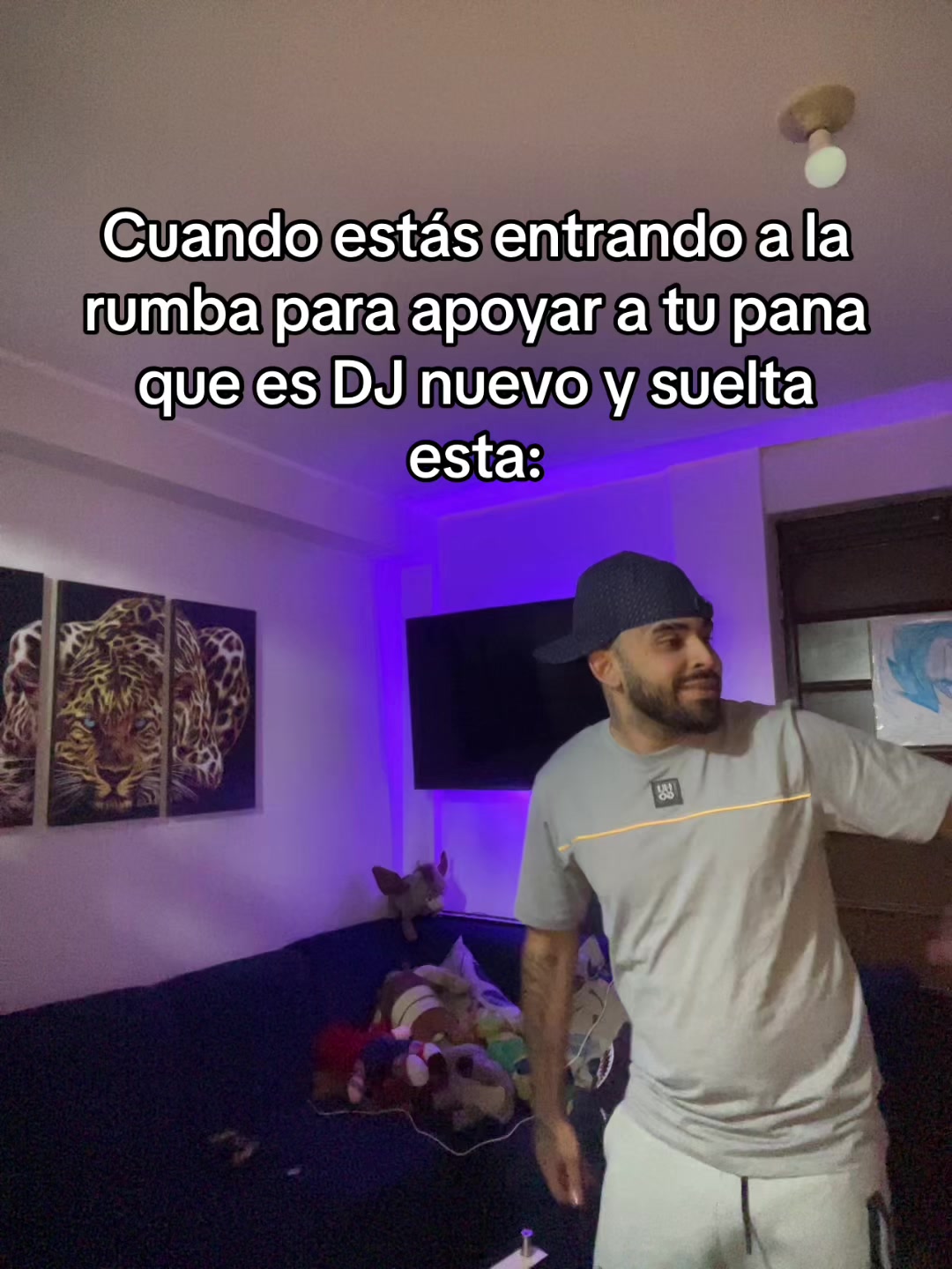 @Alexandro