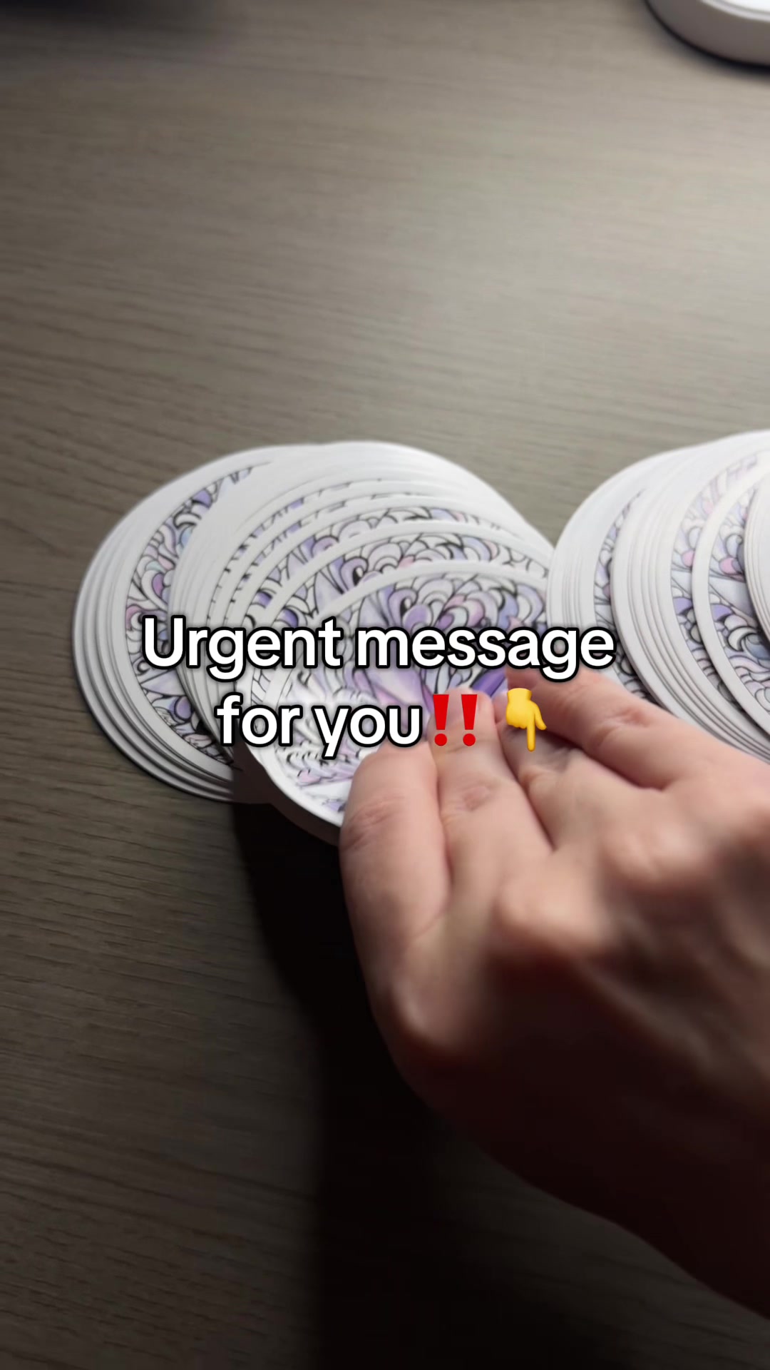 @Tarot Reader