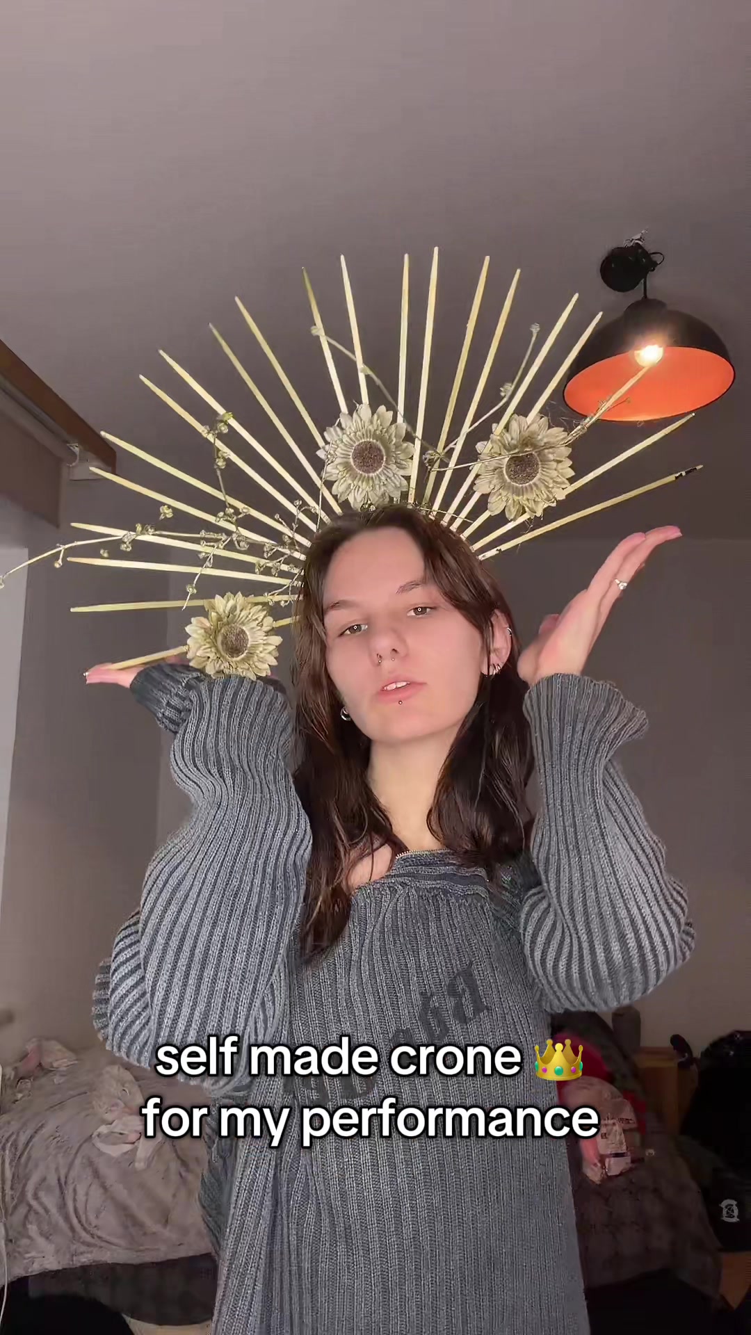 @elissstar