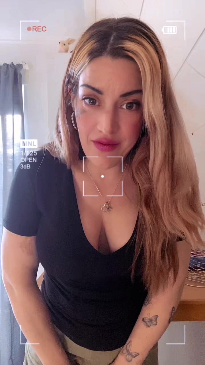 @Janine_schmetterling