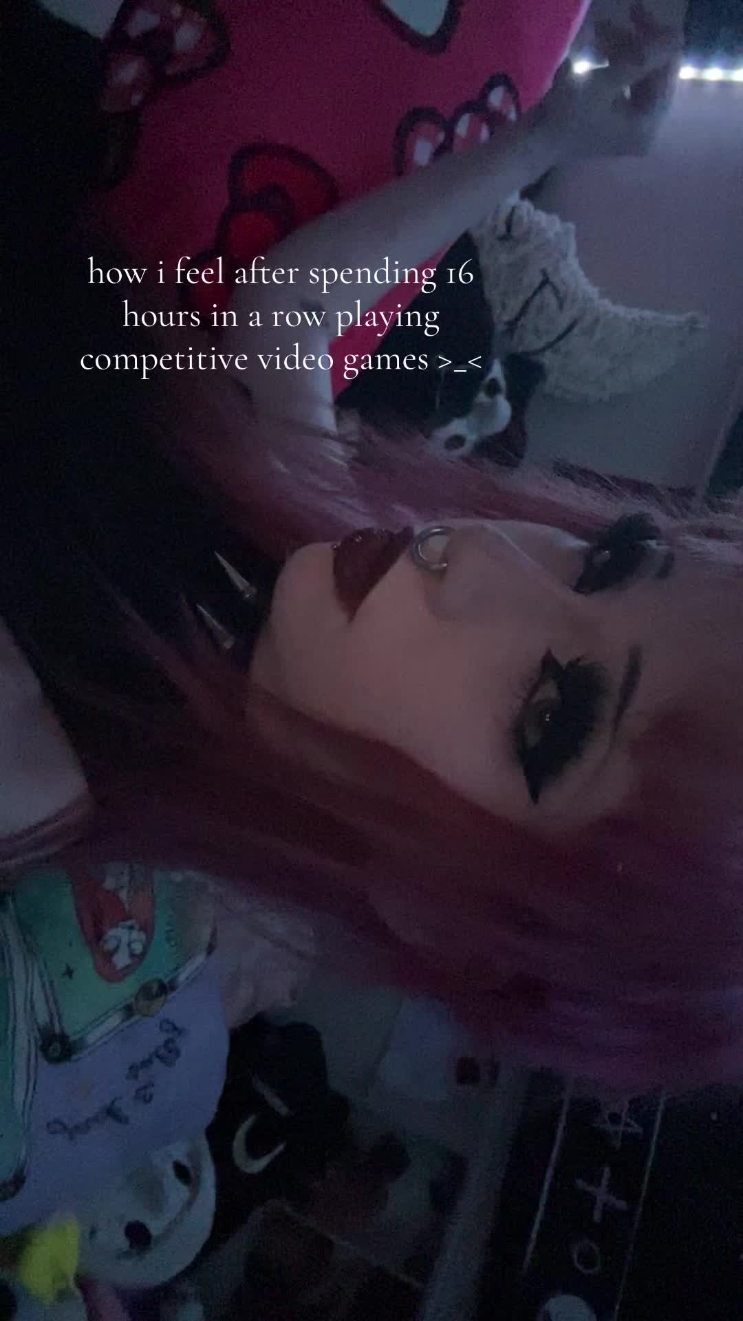@<3