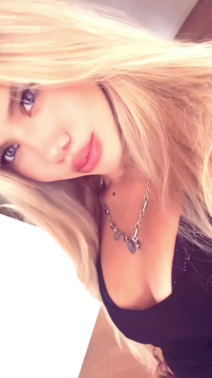 @zlukablondie