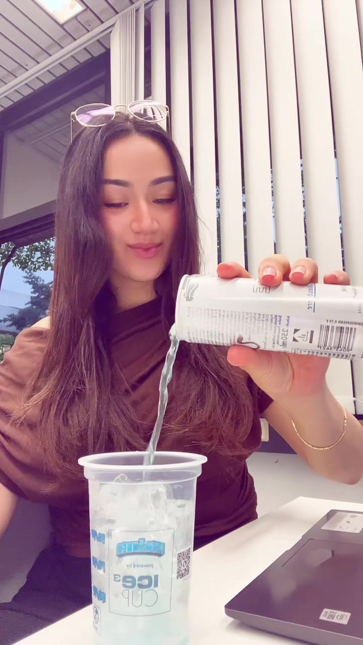 @büş🌷