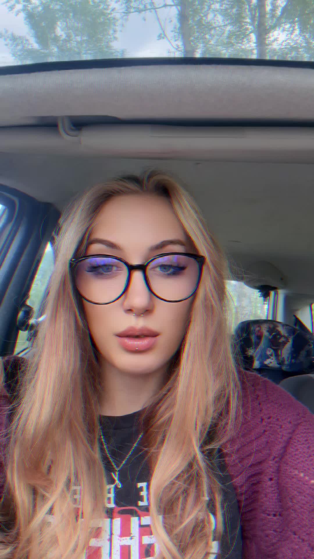 @Livinoox