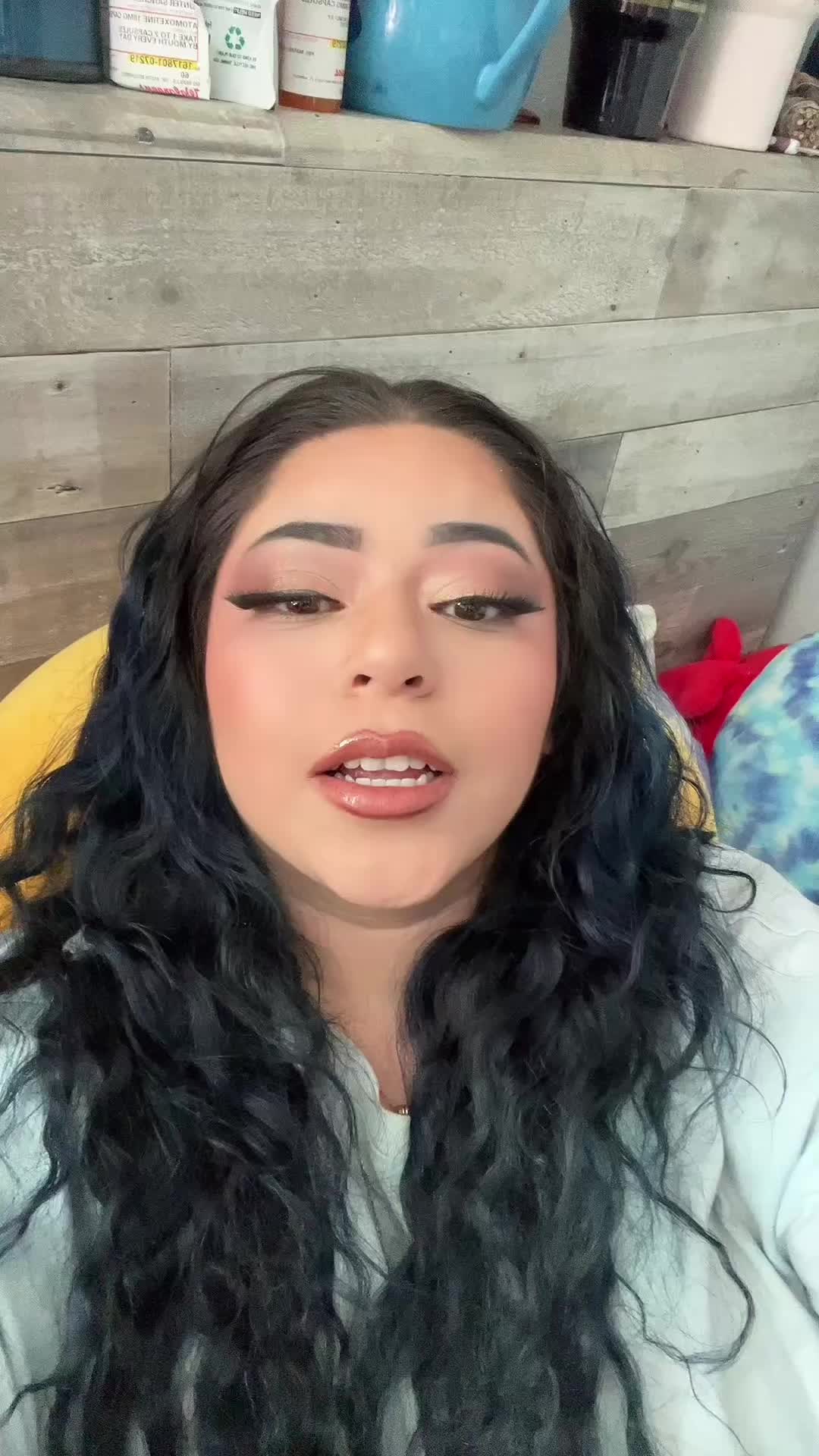 @athenaxiomara