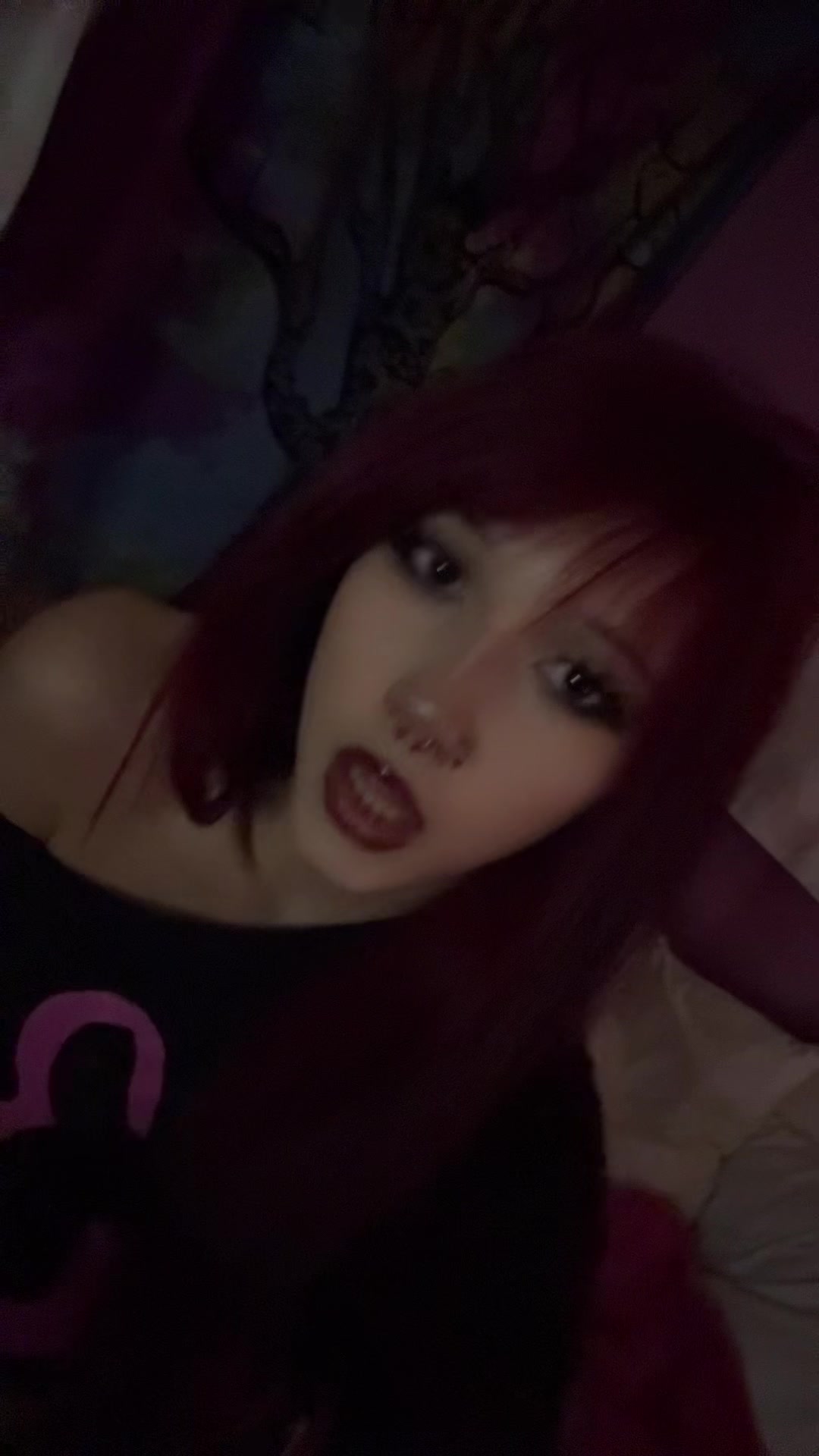 @🧛🏻♀️