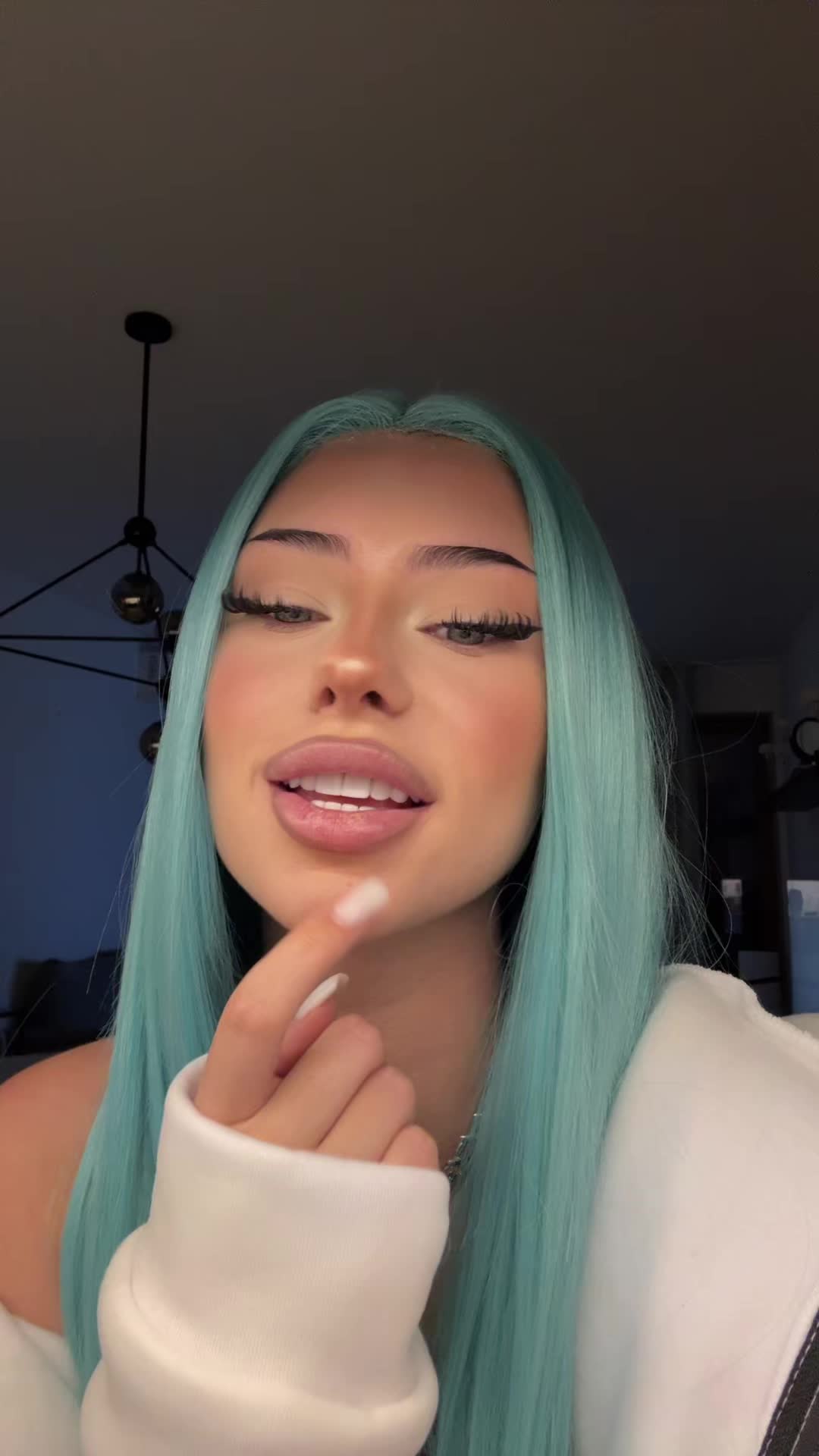 @Syndii69