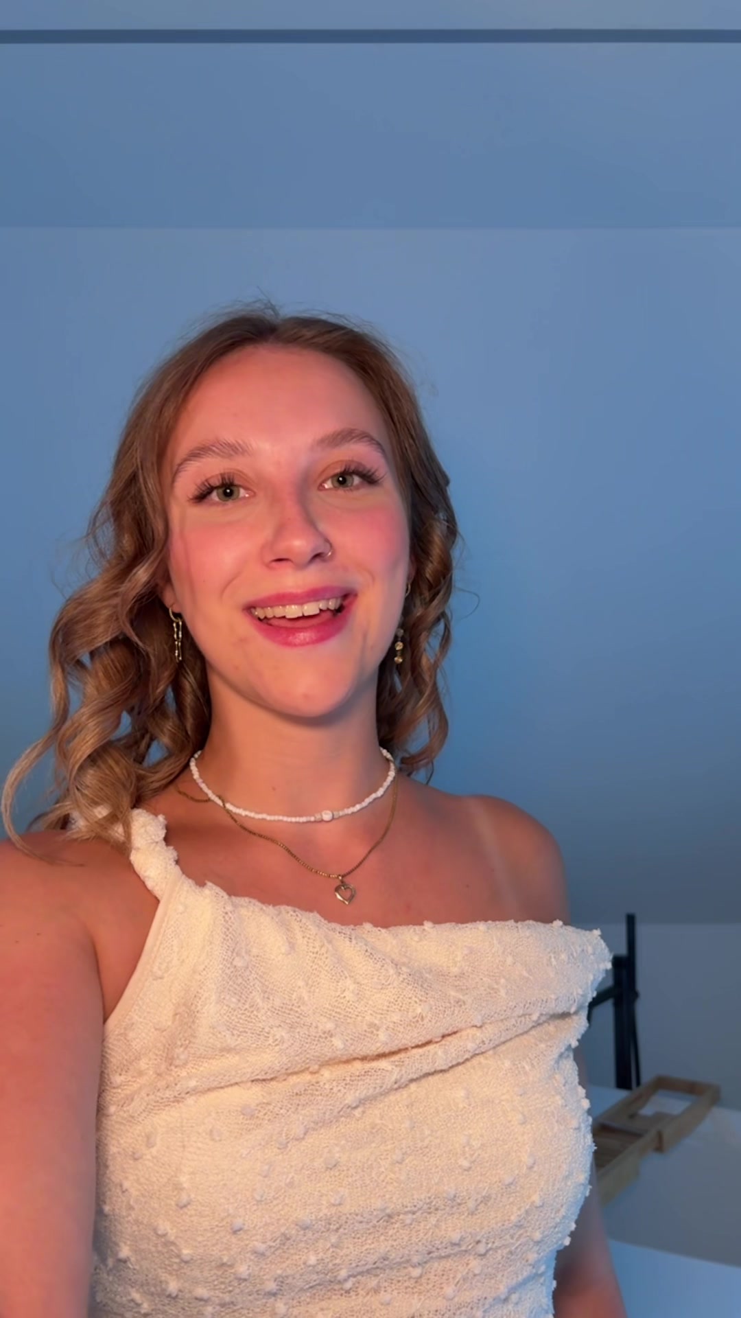 @annakraude