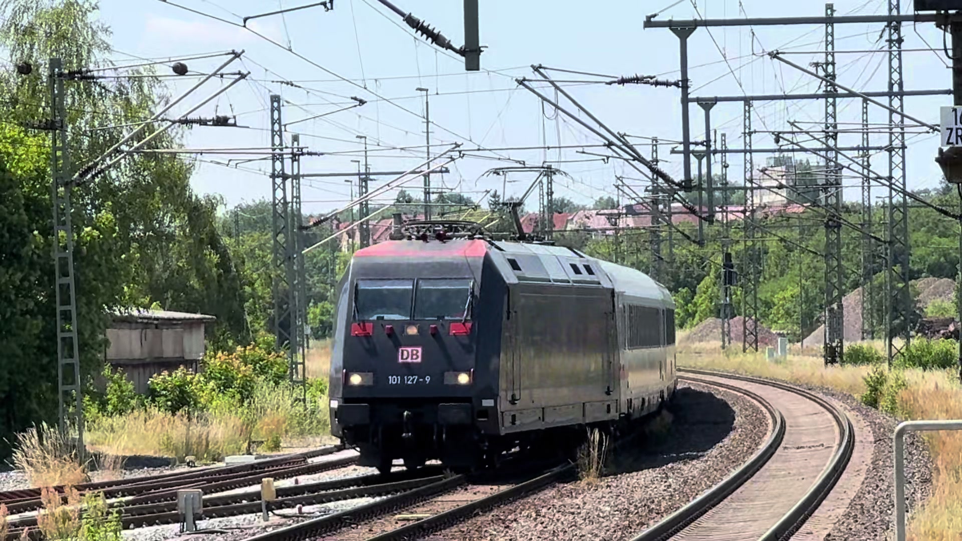 @Trainspotter