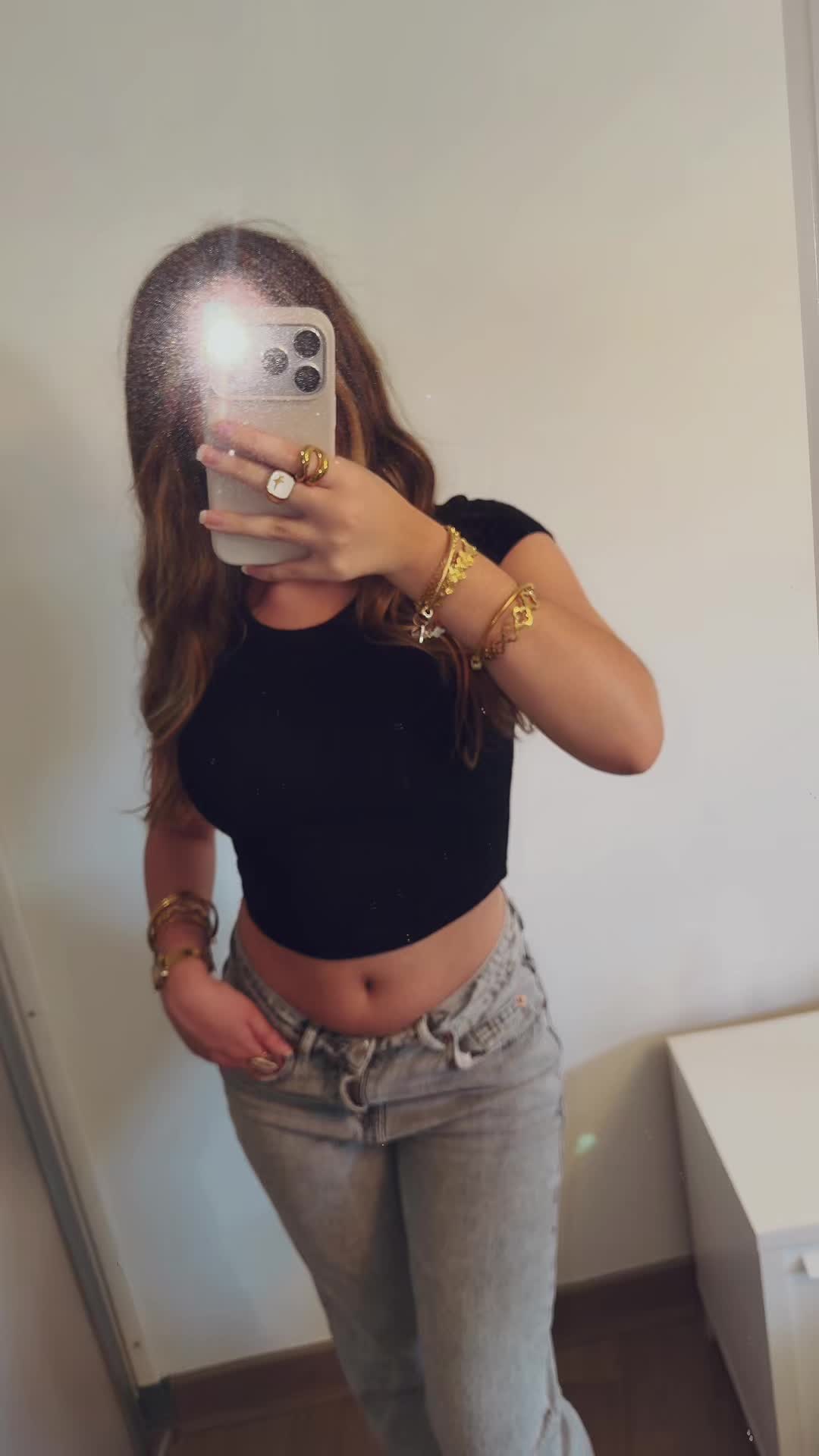 @𝓐𝓷𝓪𝓲𝓼𝓐𝓭𝓵𝓷🪽