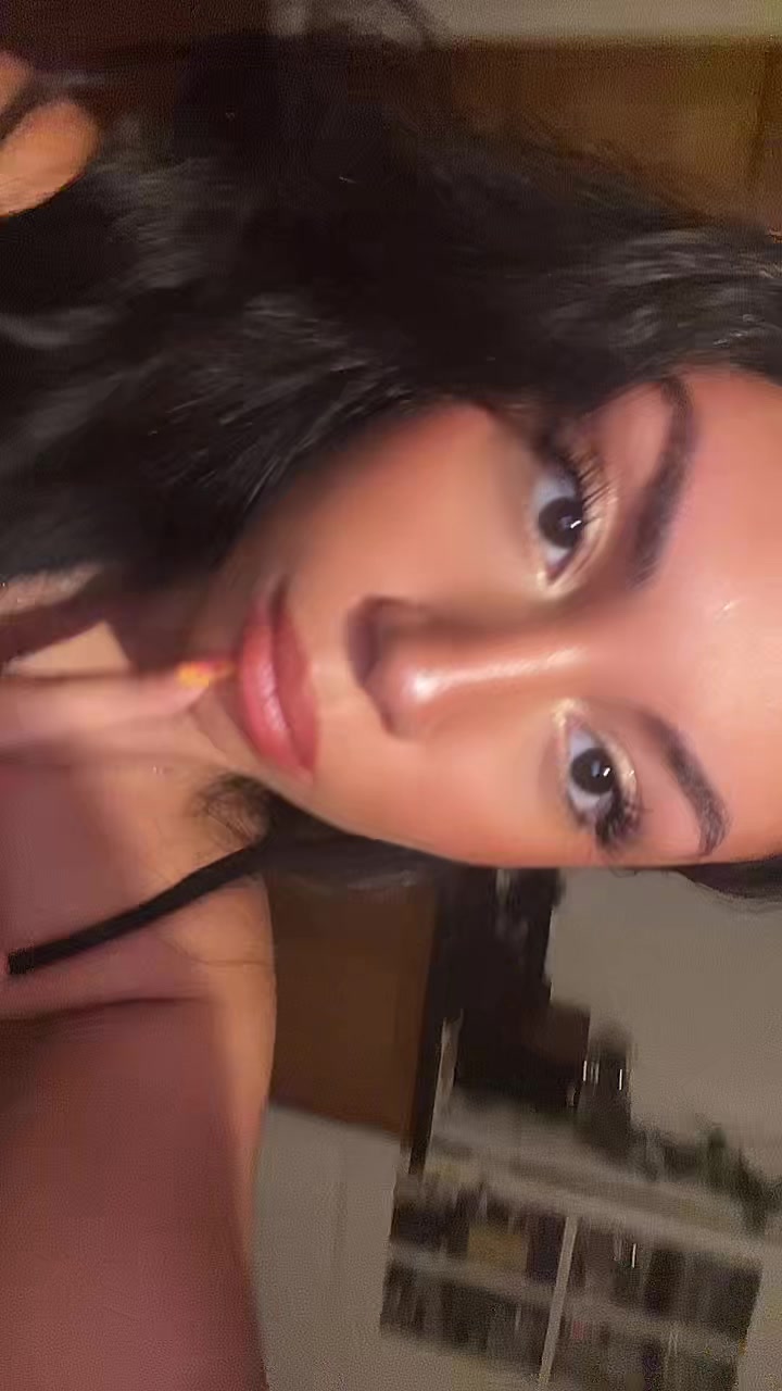 @😾