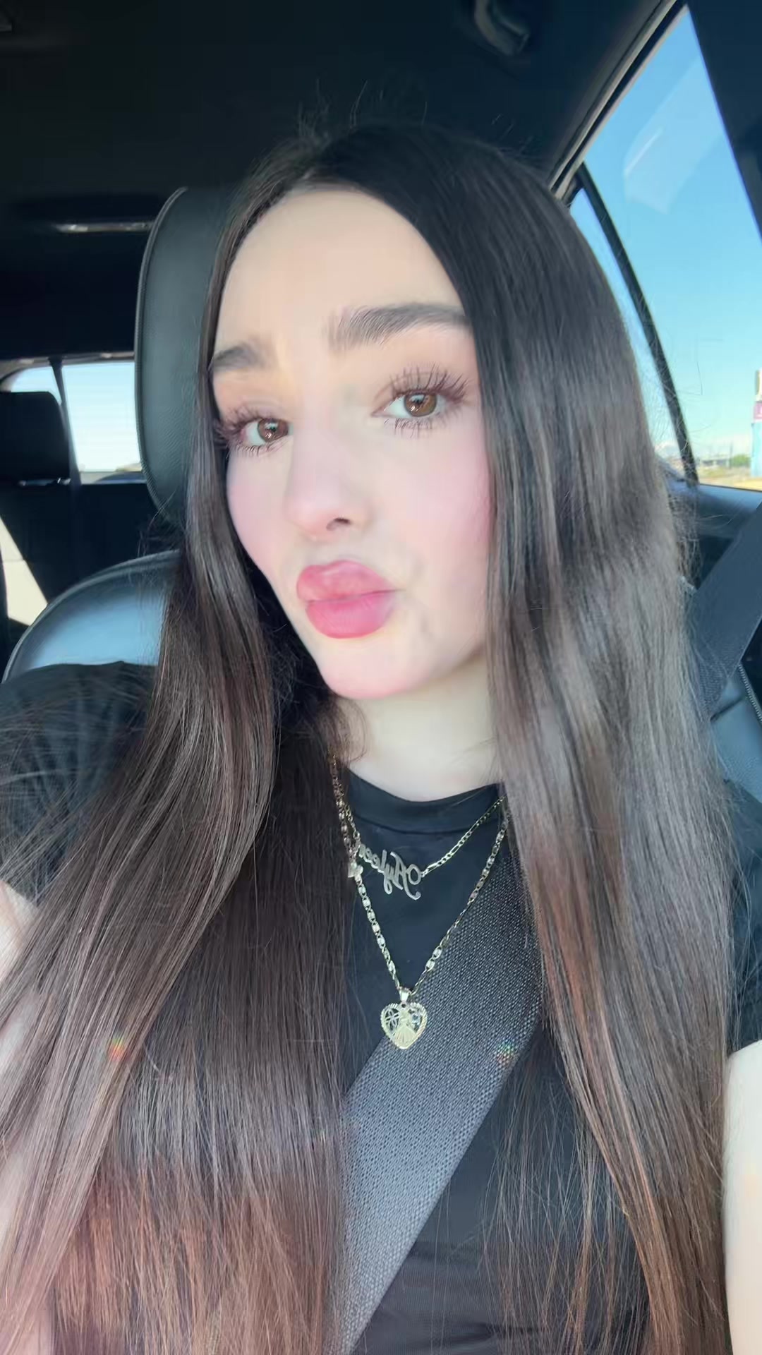 @ayleenleonn