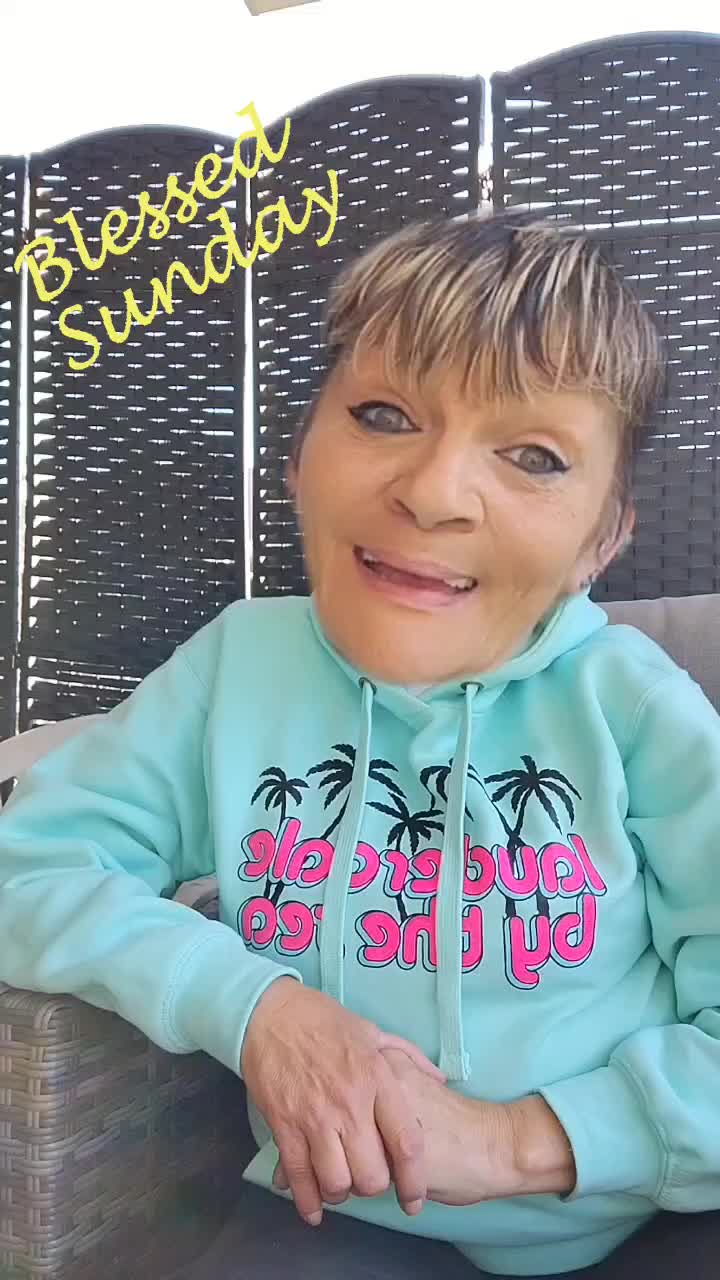 @Angela H