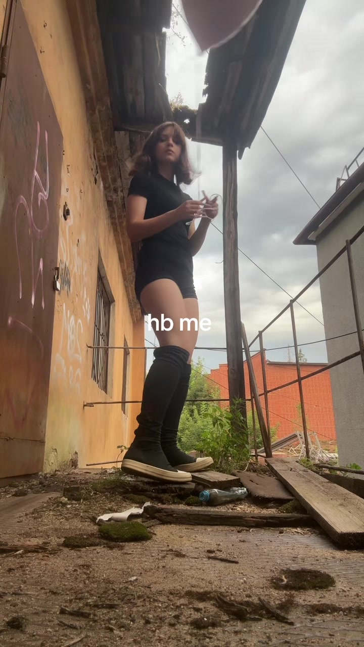 @lil grechka