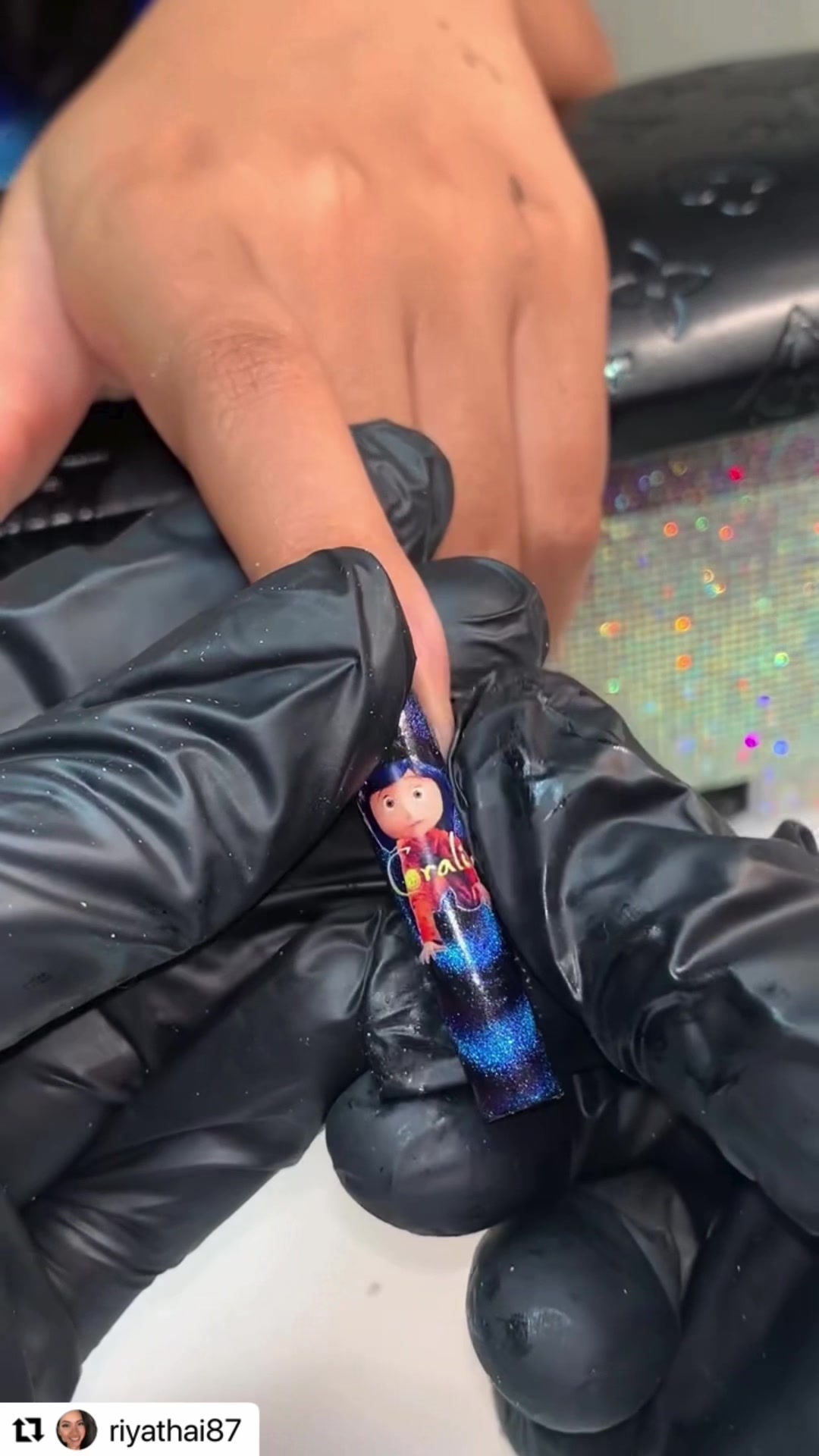 @Riya's Nails