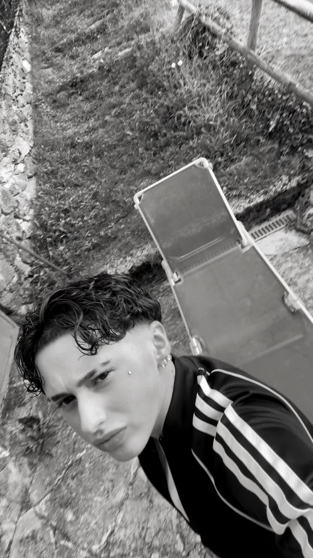 @๐๐