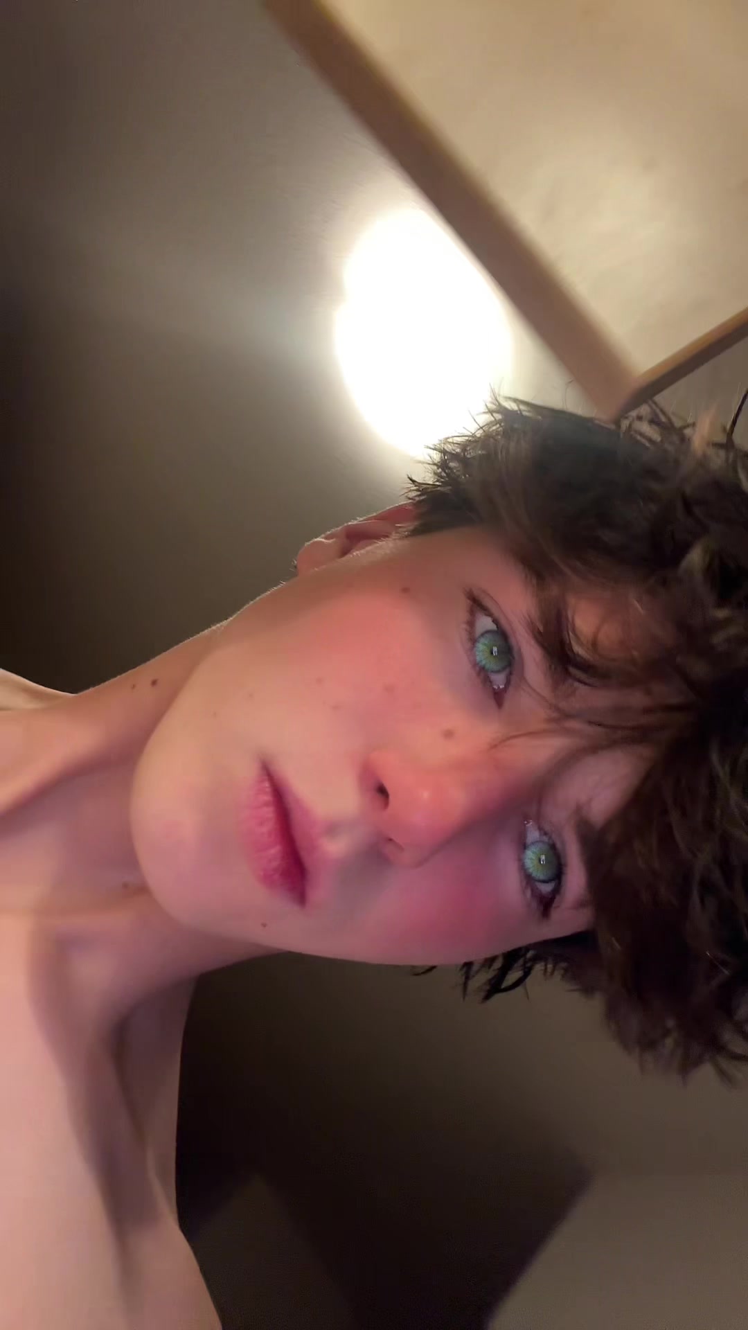 @l0nleywaves