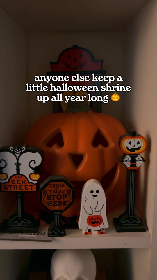 @abitspooky