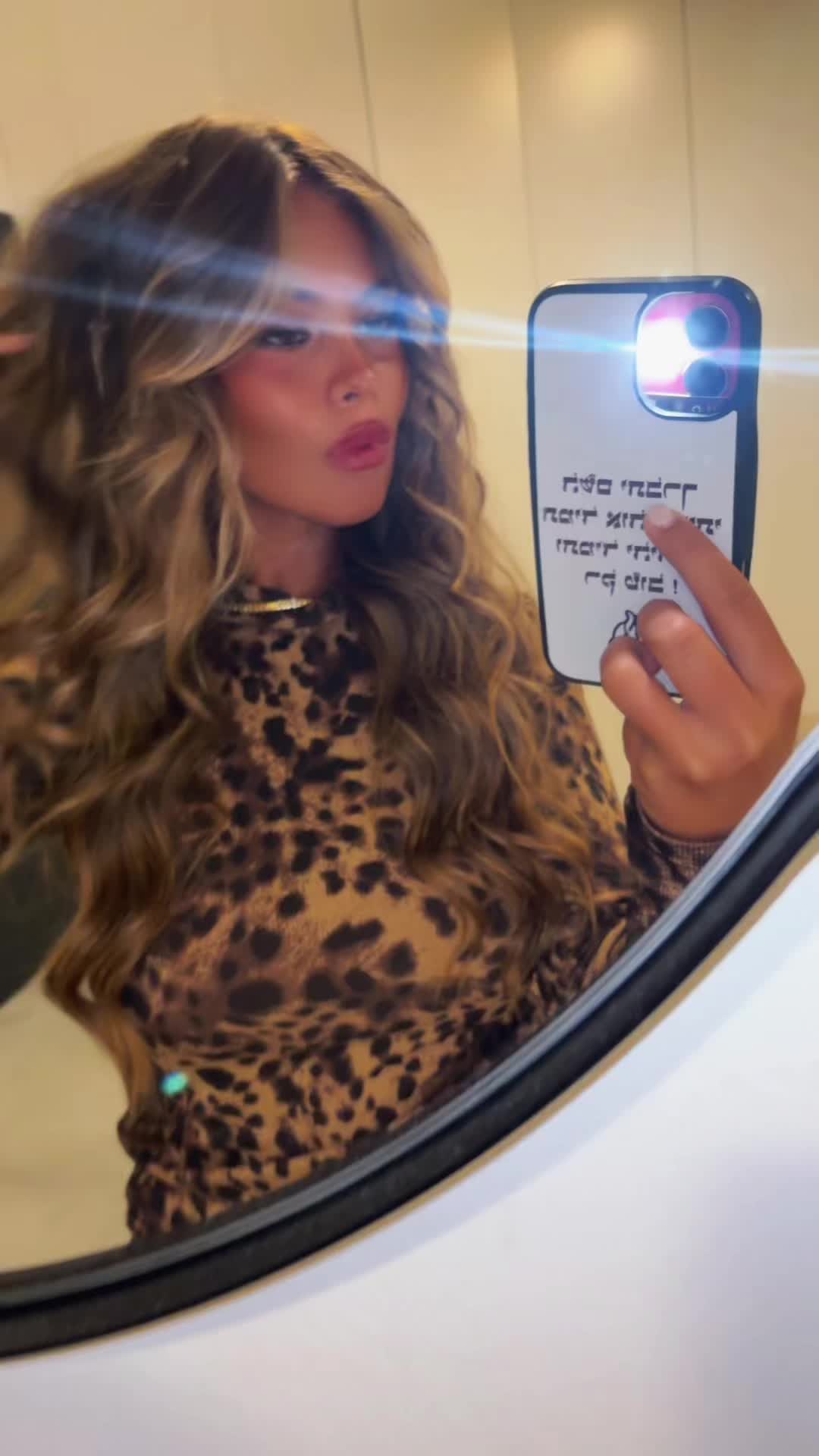 @Miabentolila