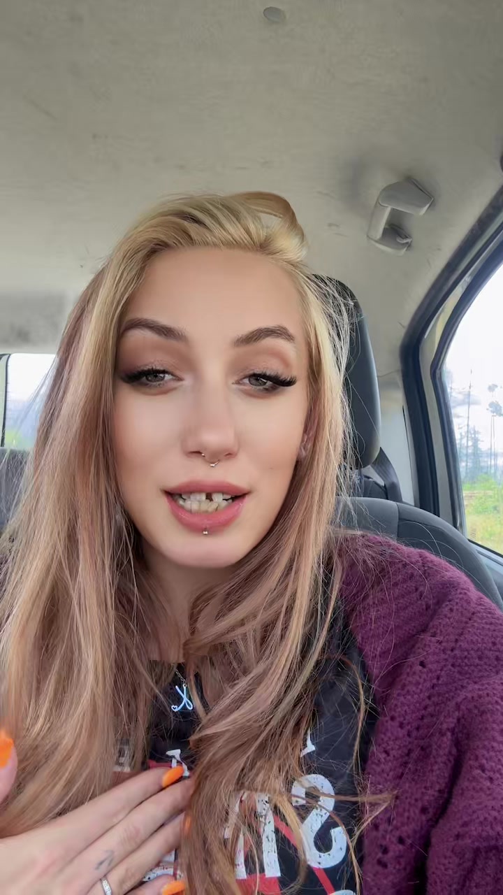 @Livinoox