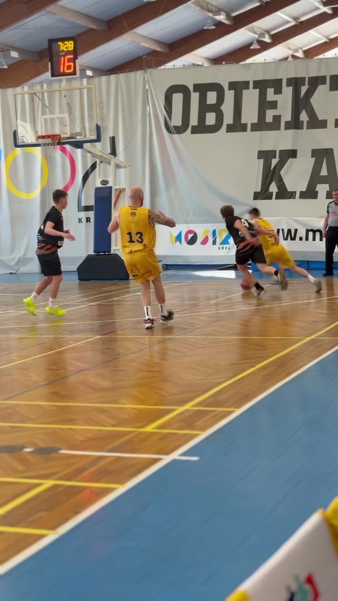 @eattheball3x3