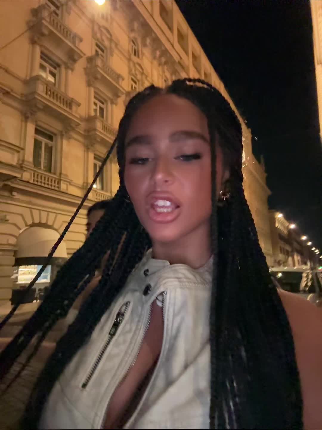 @22