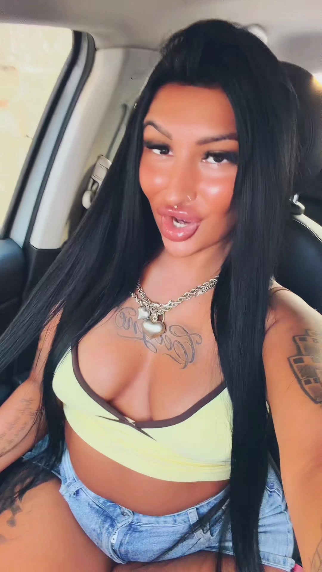 @_Desy_Rendina_