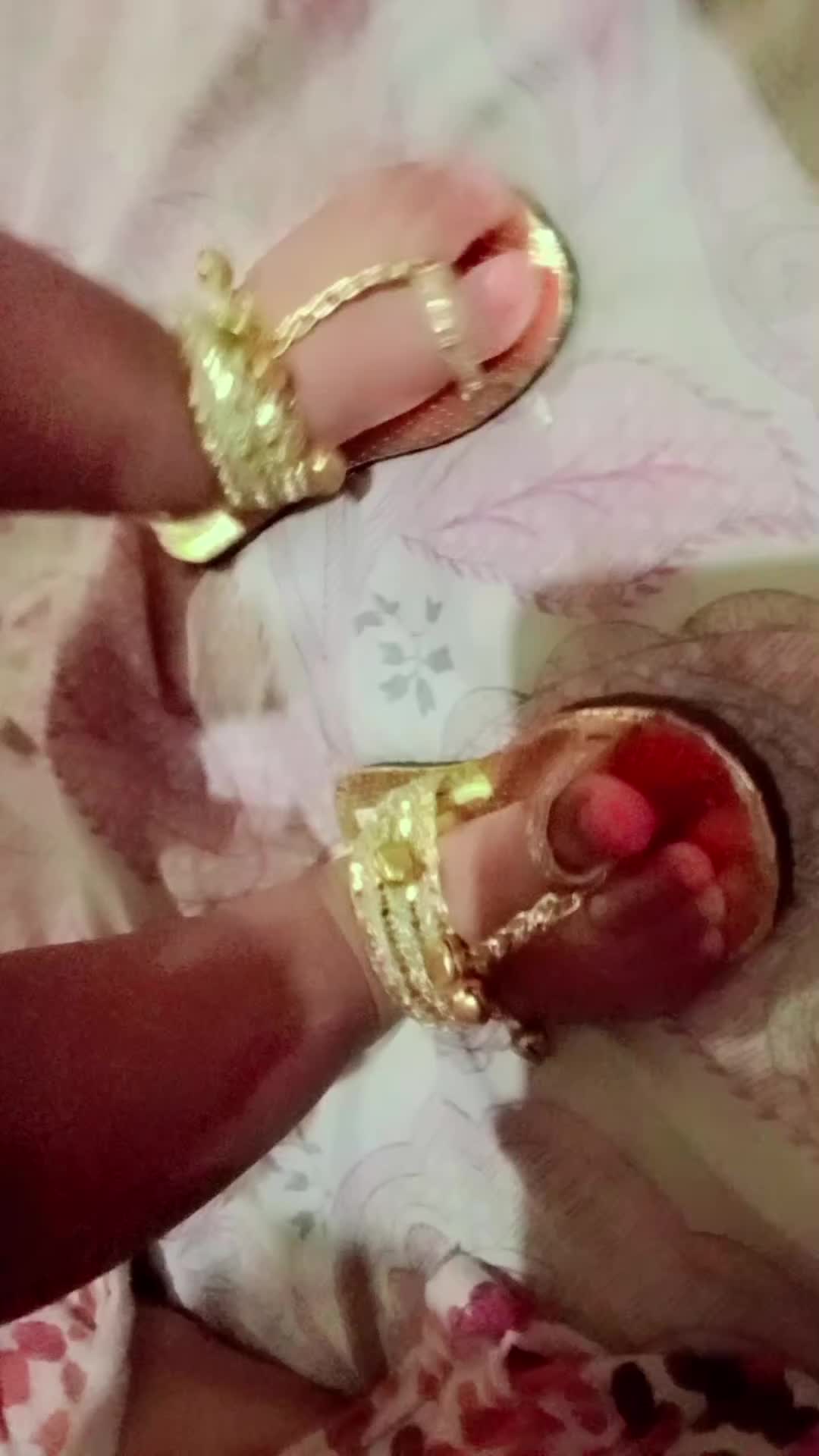 @Musfira