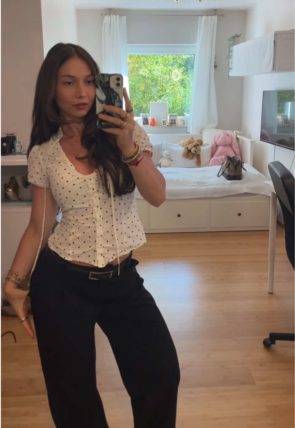 @Elena