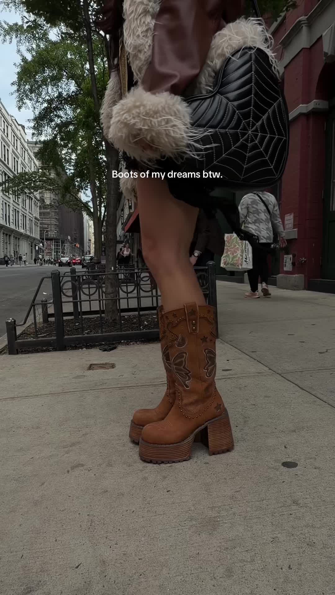 @shopdeecharmed