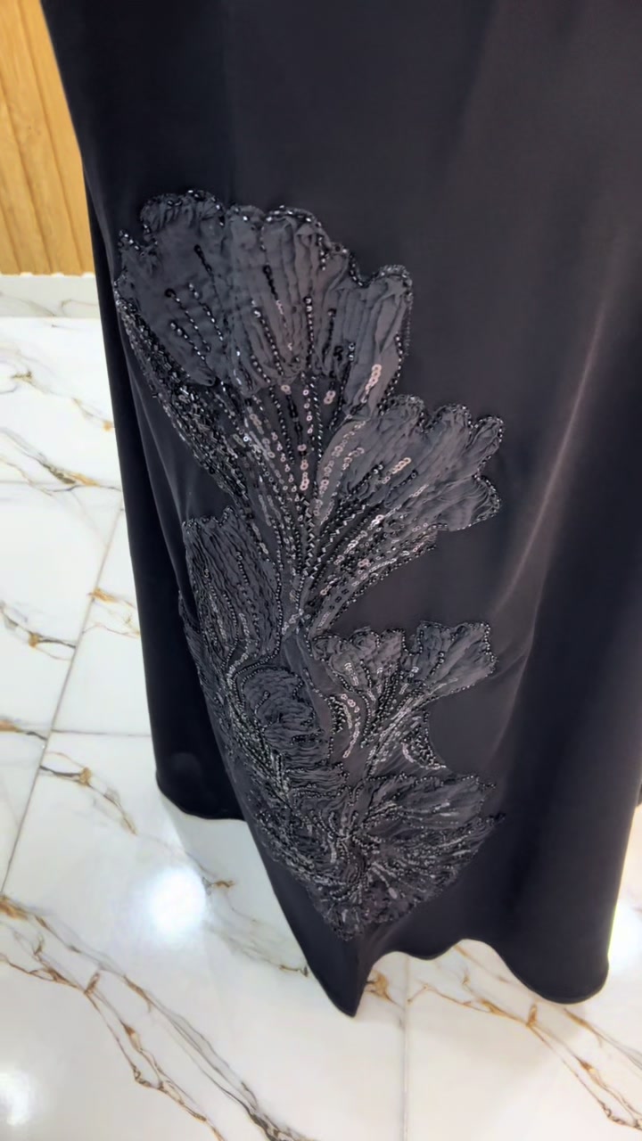 @شمس للعبايات الخليجي