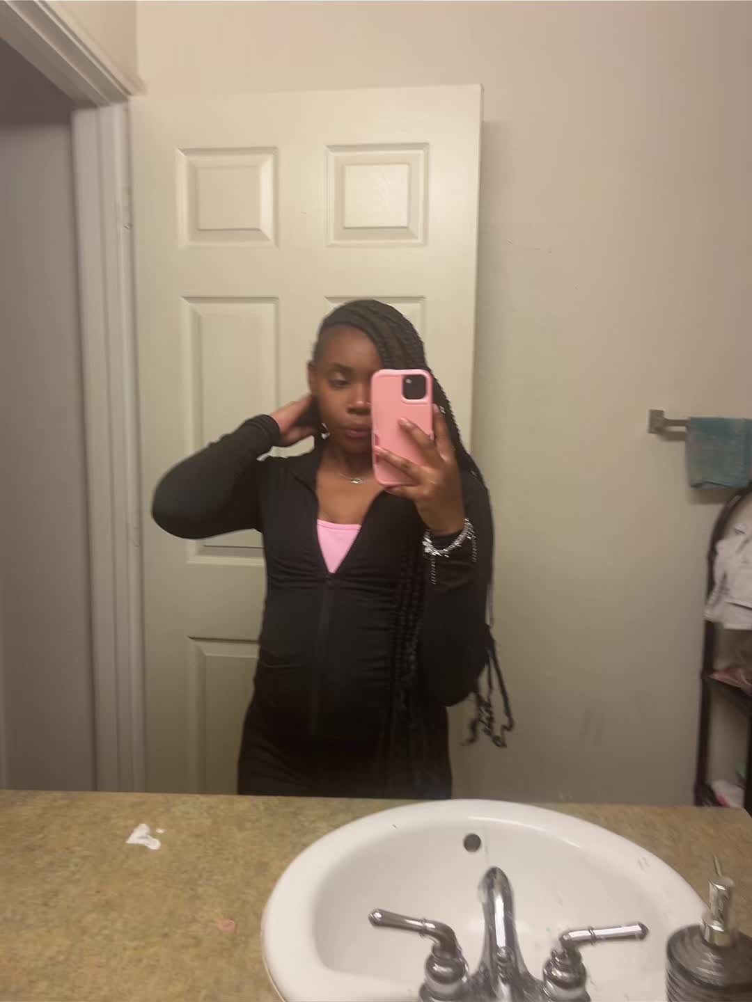 @Nena 🎀.