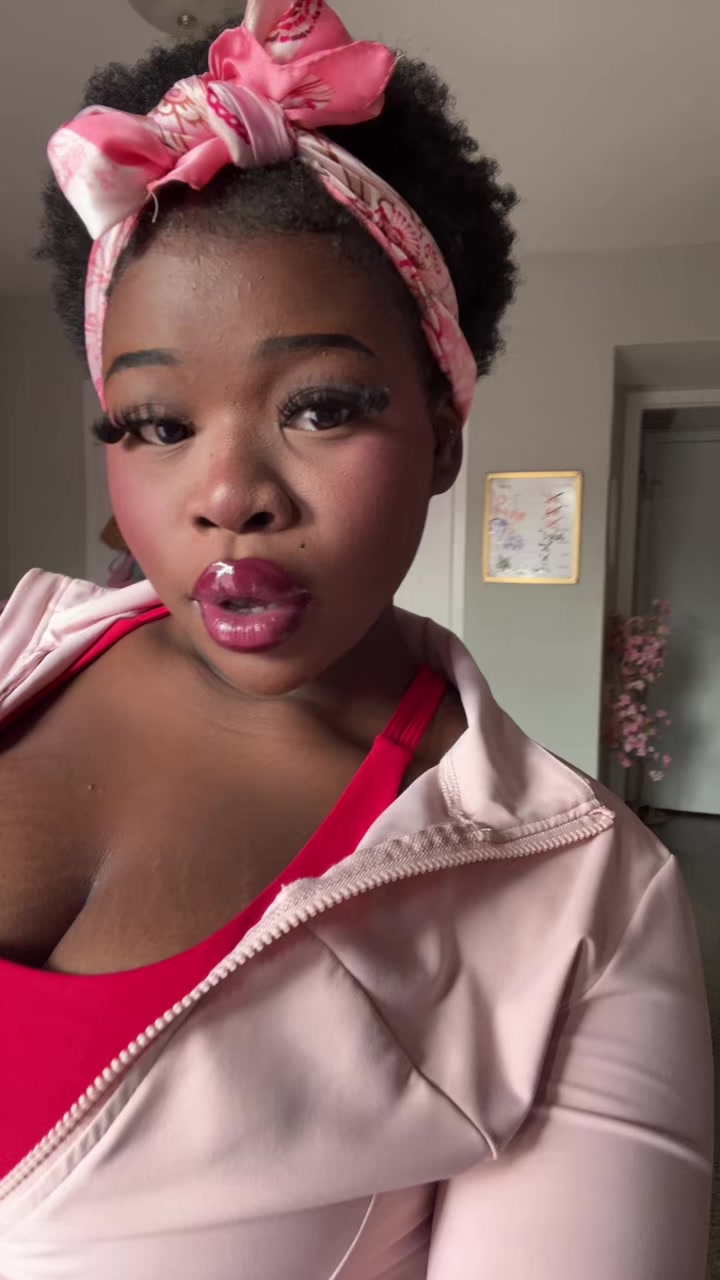 @Daphne🇳🇬