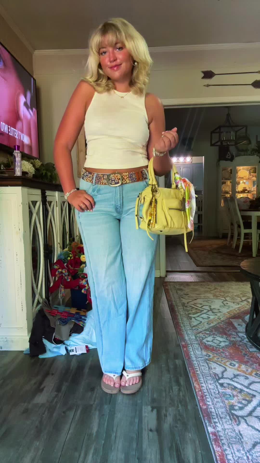 @chloe🪩🐞🎞️